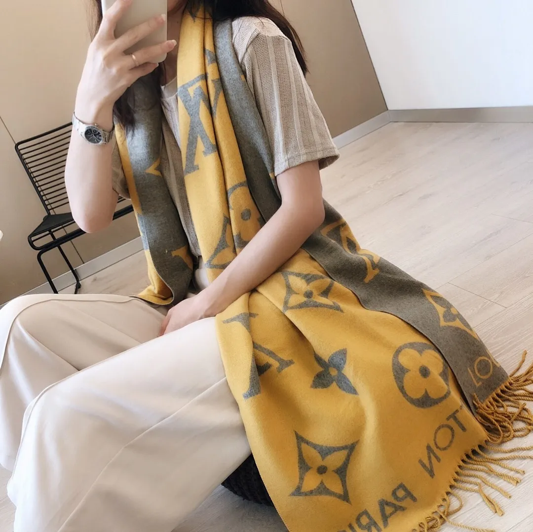 scarf 0093