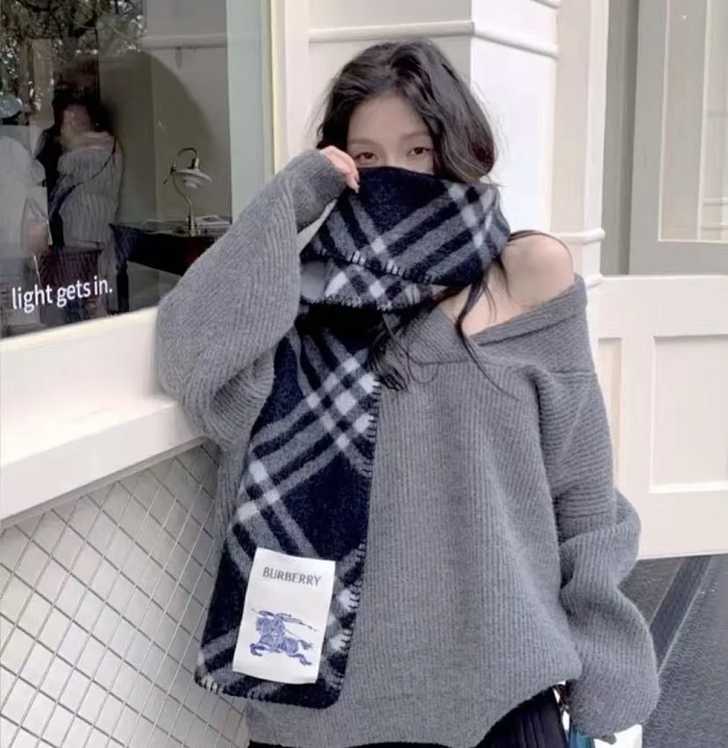 scarf 0073