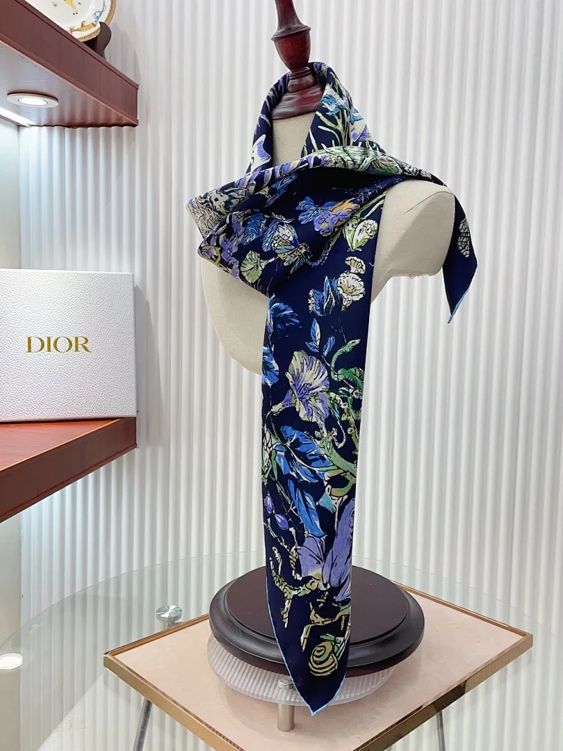 scarf 0042