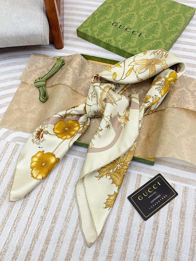 scarf 0024
