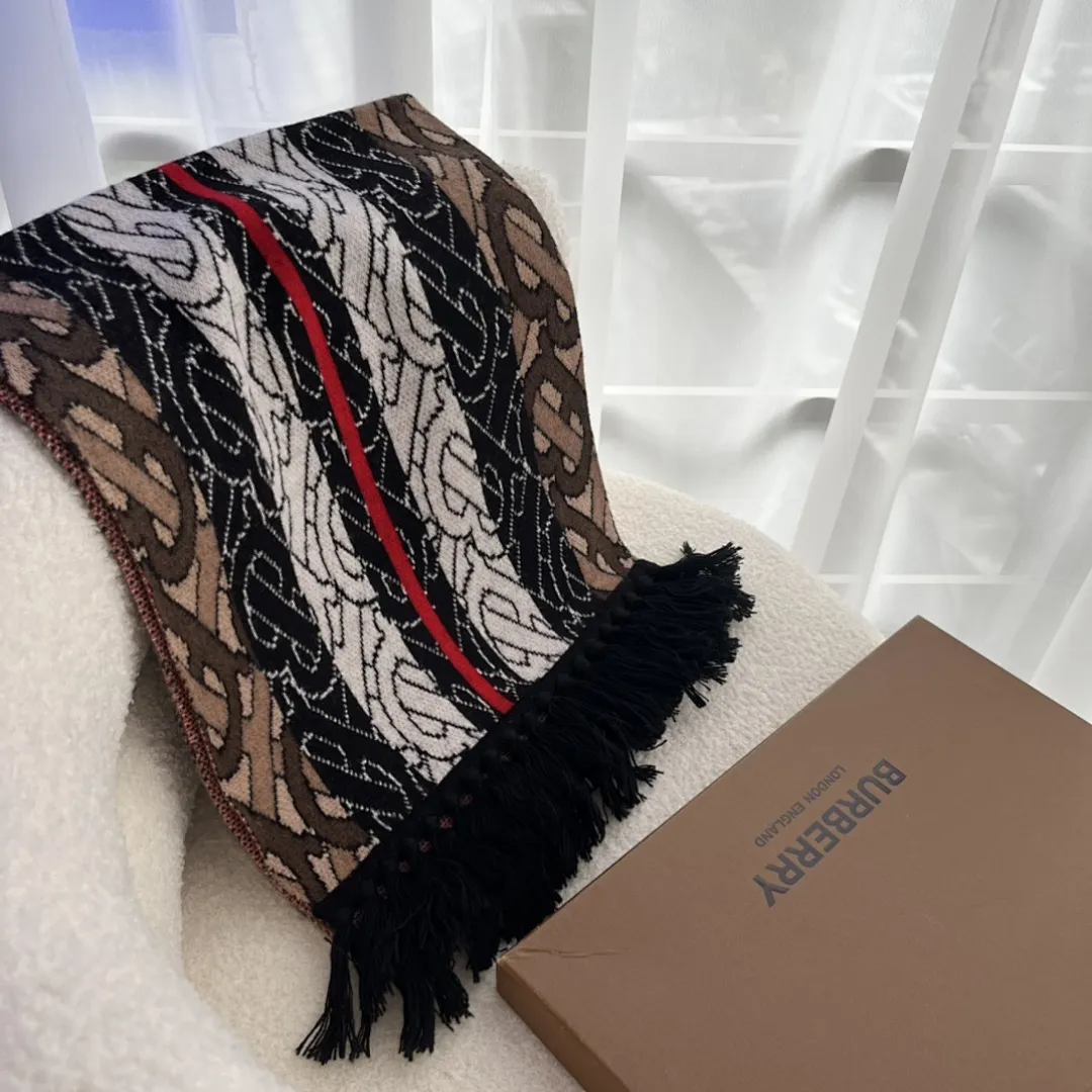 scarf 0102