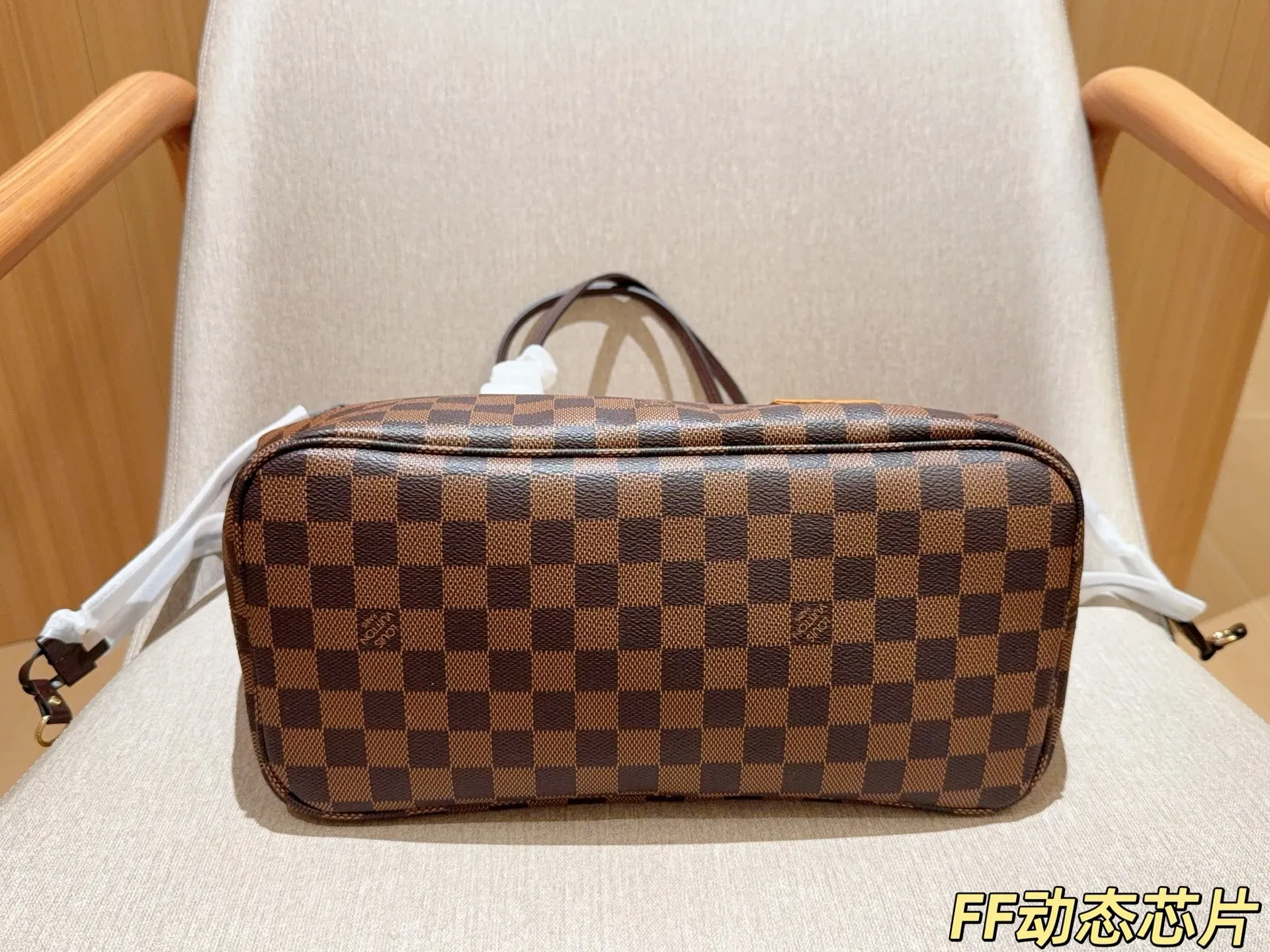Luxury LV Neverfull MM 32cm Shopping Bag Double Customs Europe