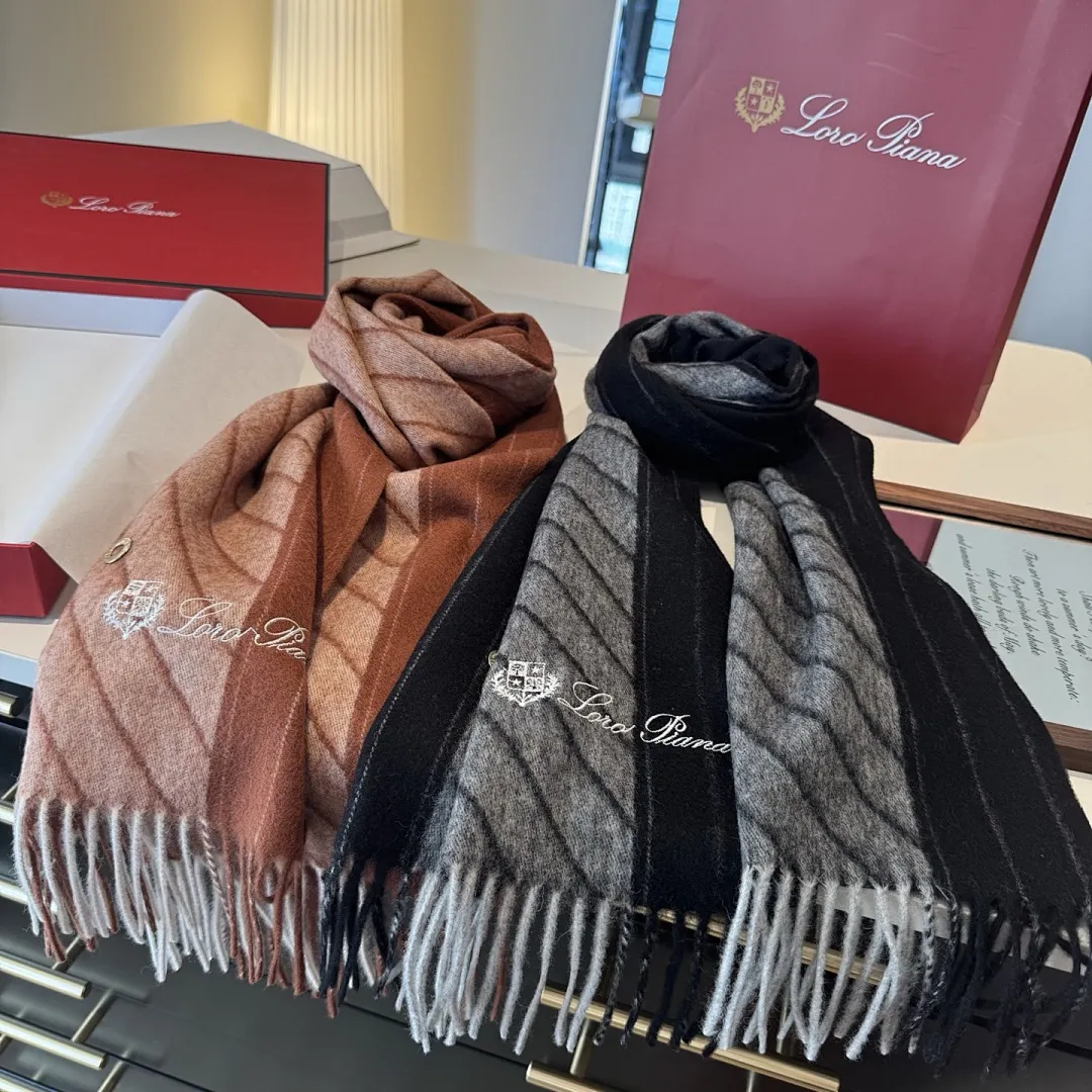 scarf 0097