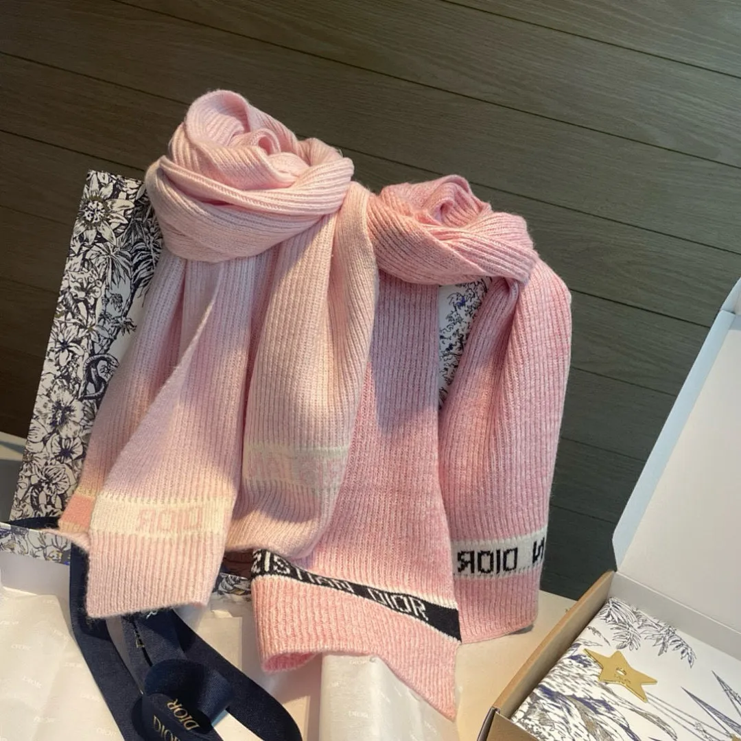 scarf 0005