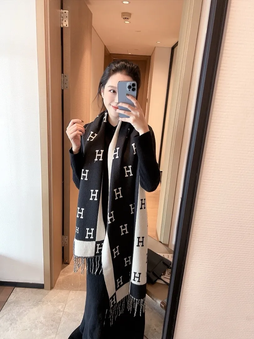 scarf 0122