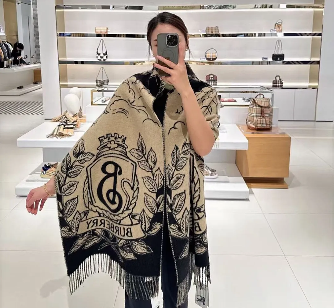 scarf 0245