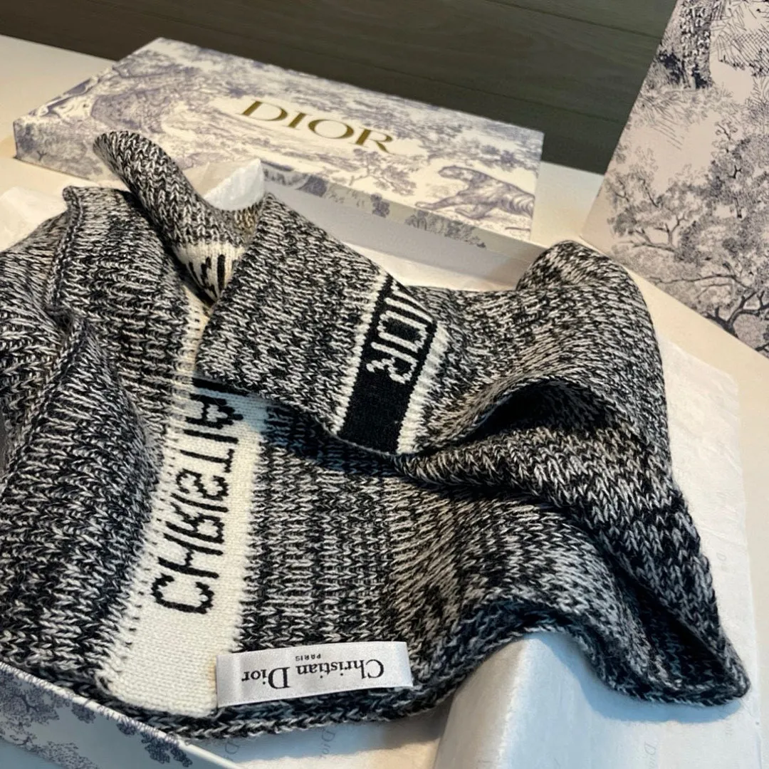 scarf 0004