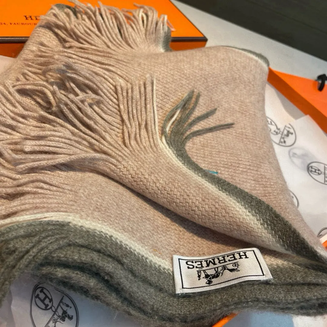 scarf 0241