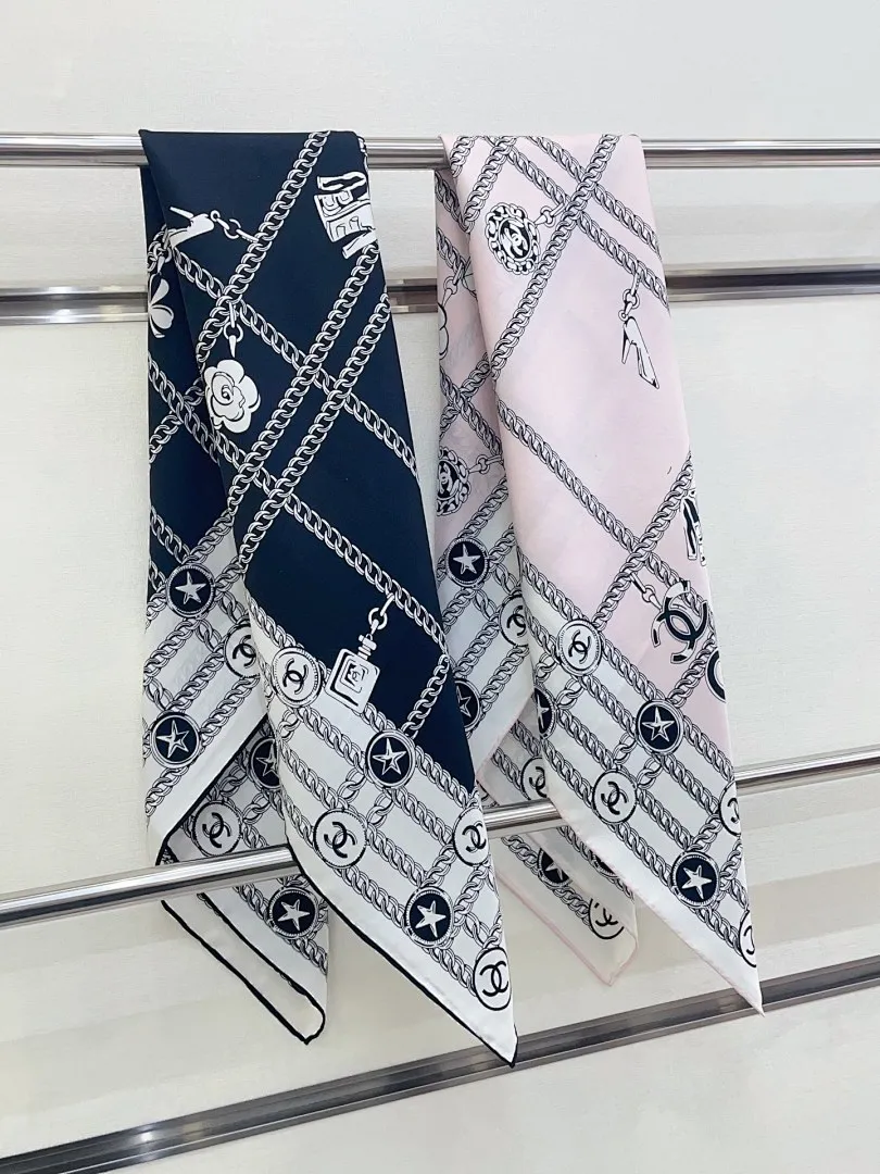 scarf 0032