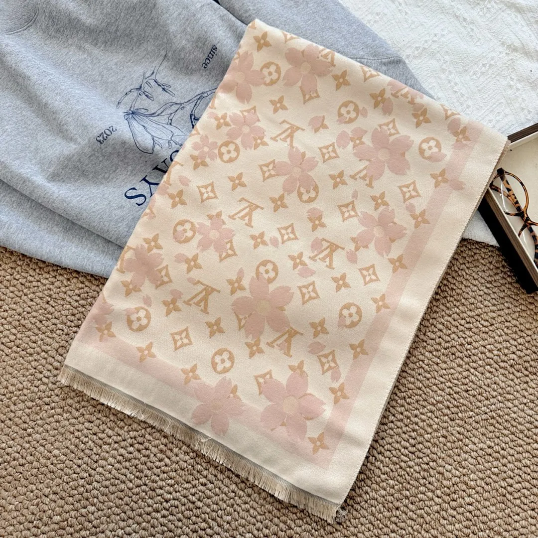 scarf 0043