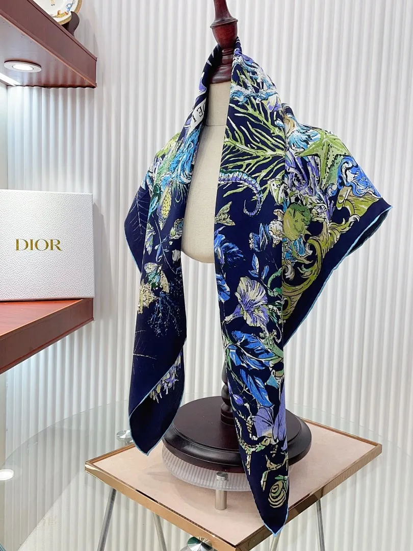 scarf 0042