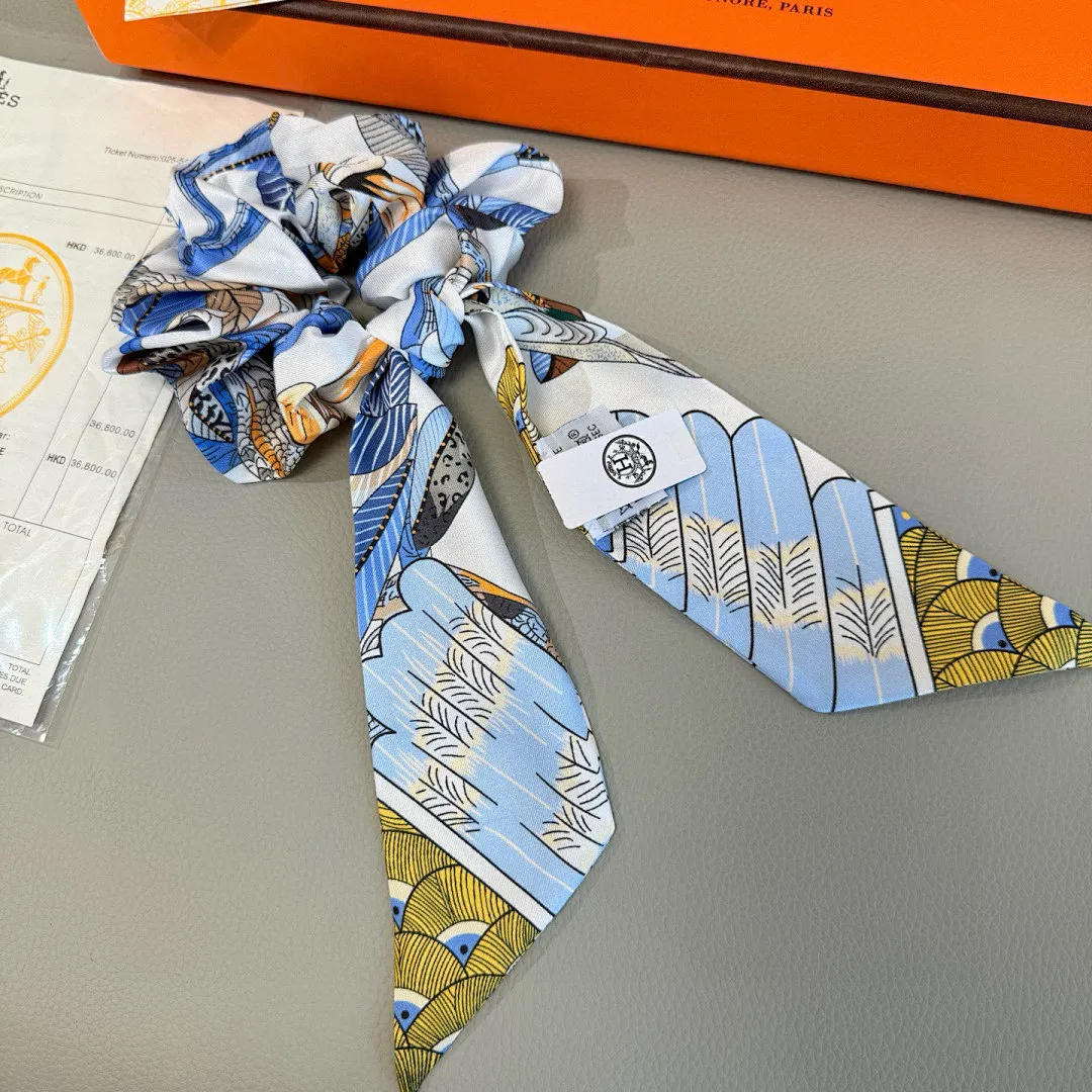 scarf 0124