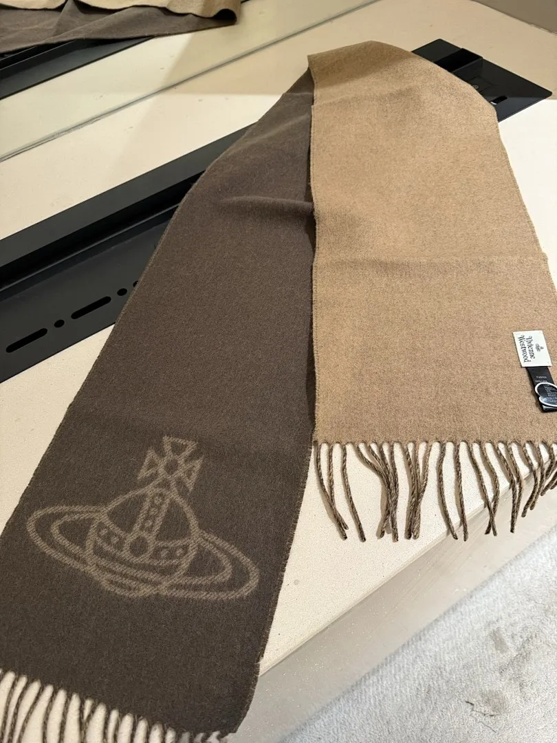 scarf 0019