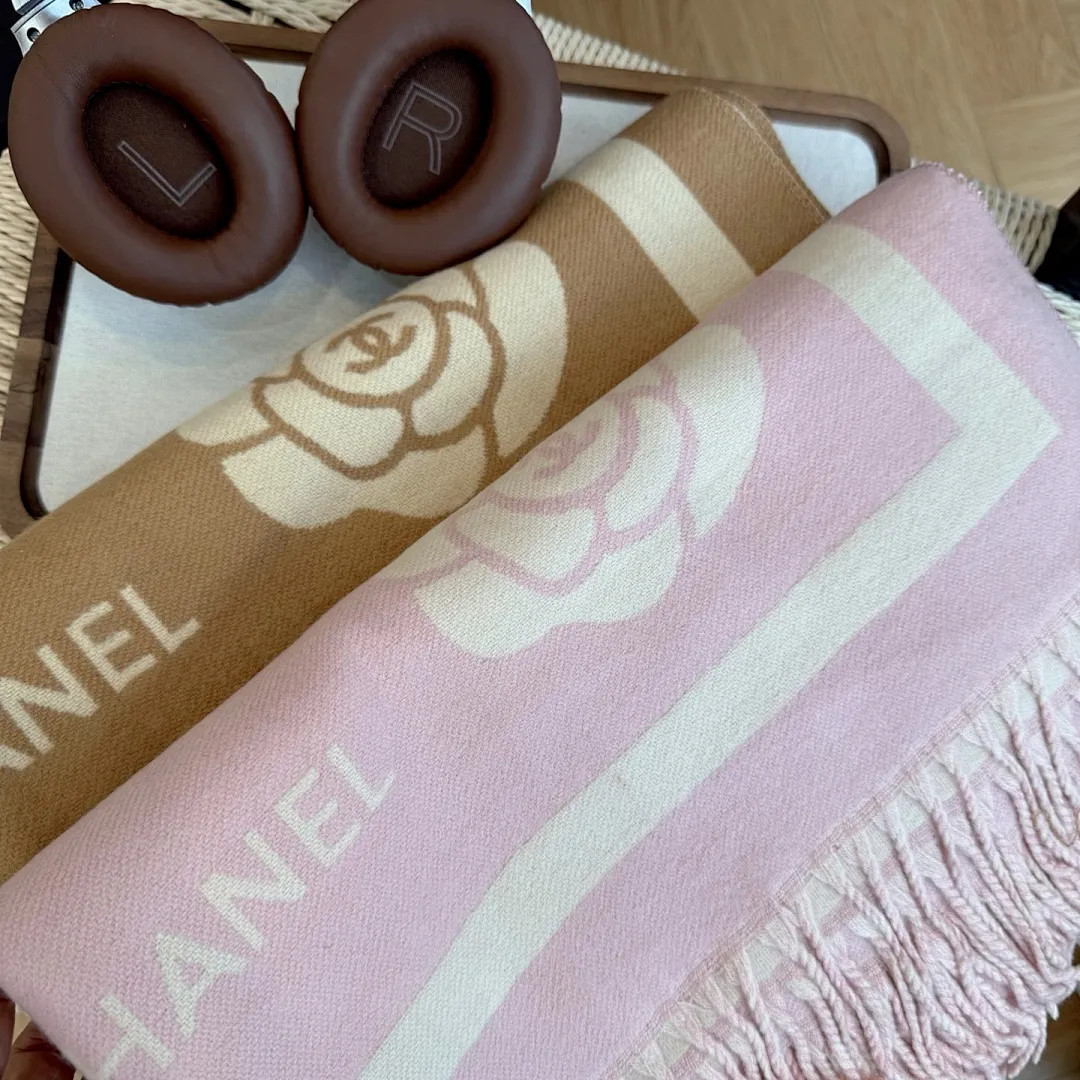 scarf 0048
