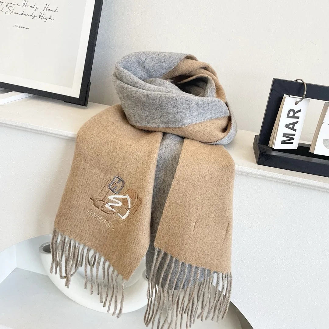 scarf 0081