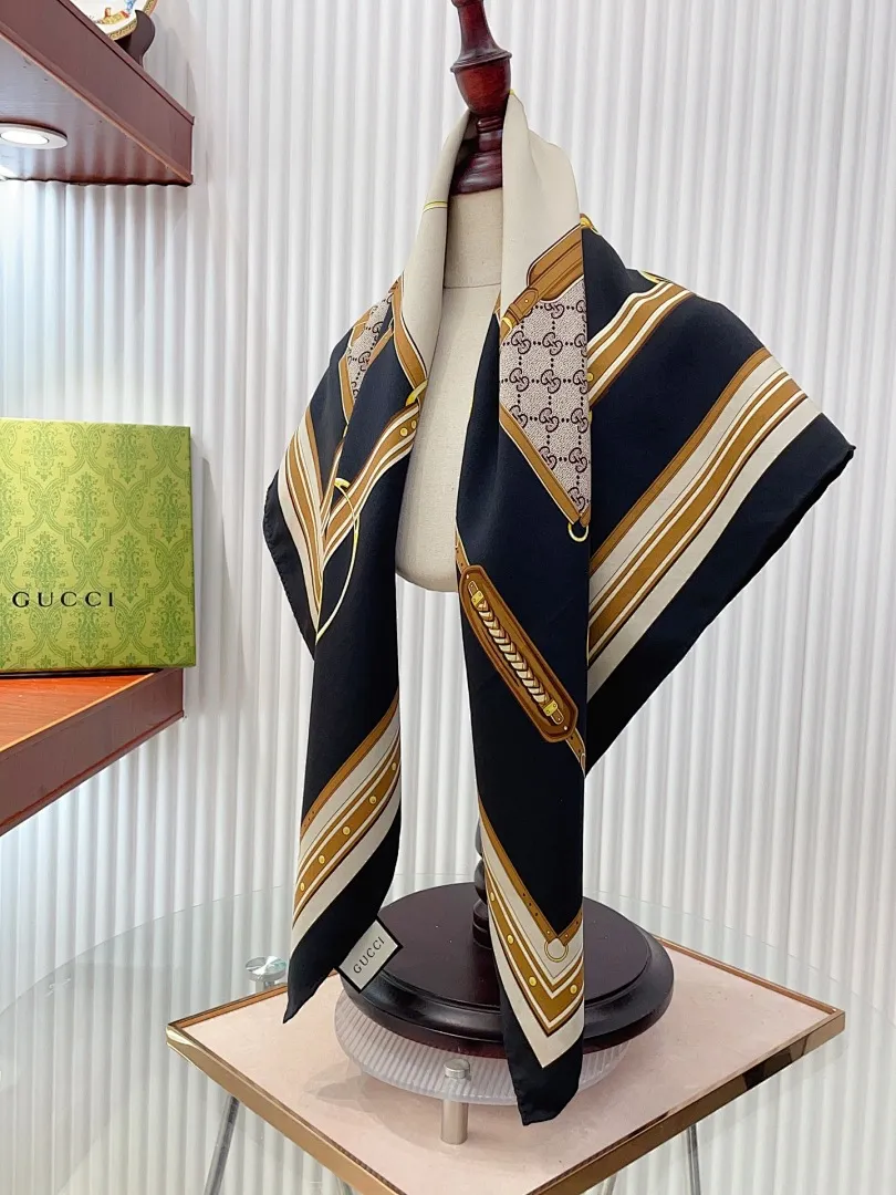 scarf 0001