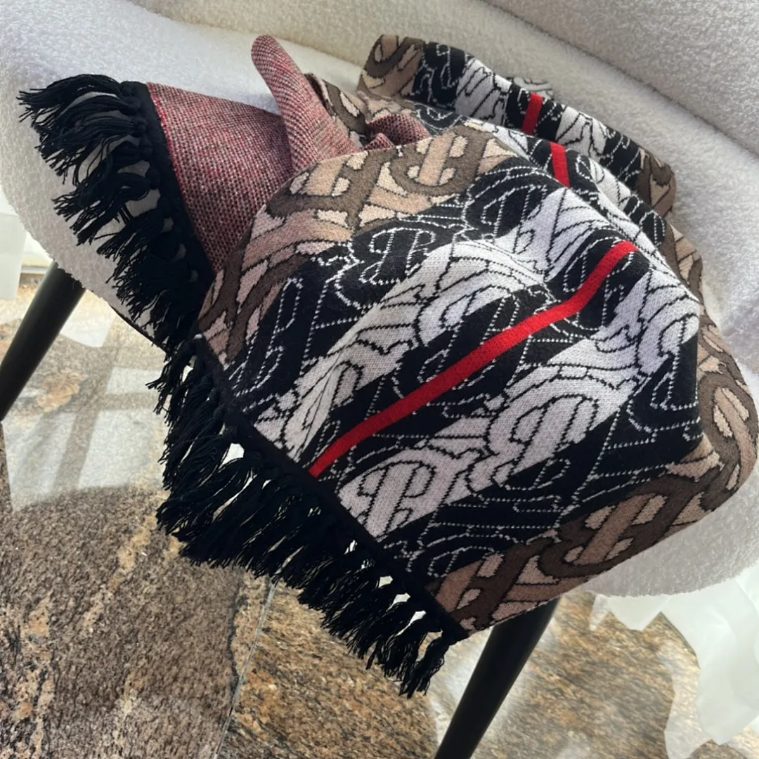 scarf 0102