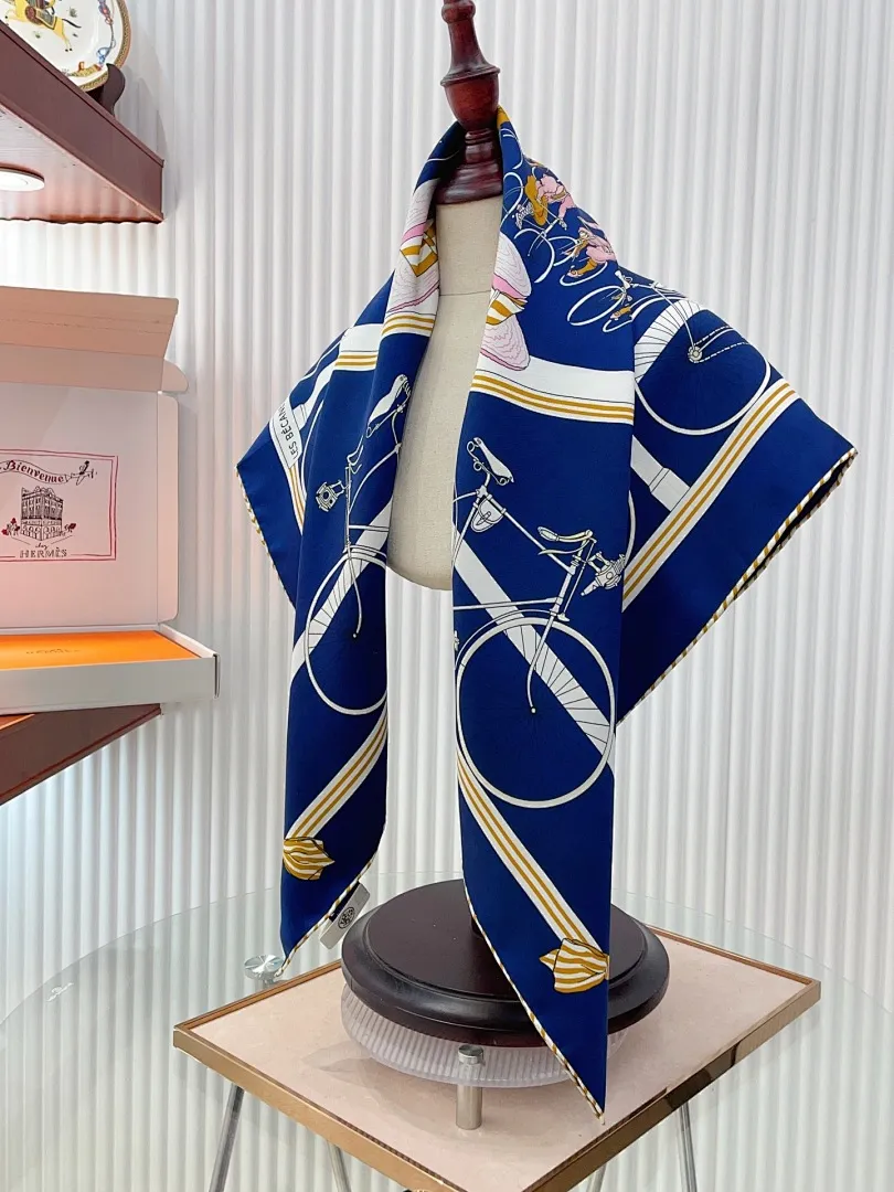 scarf 0035