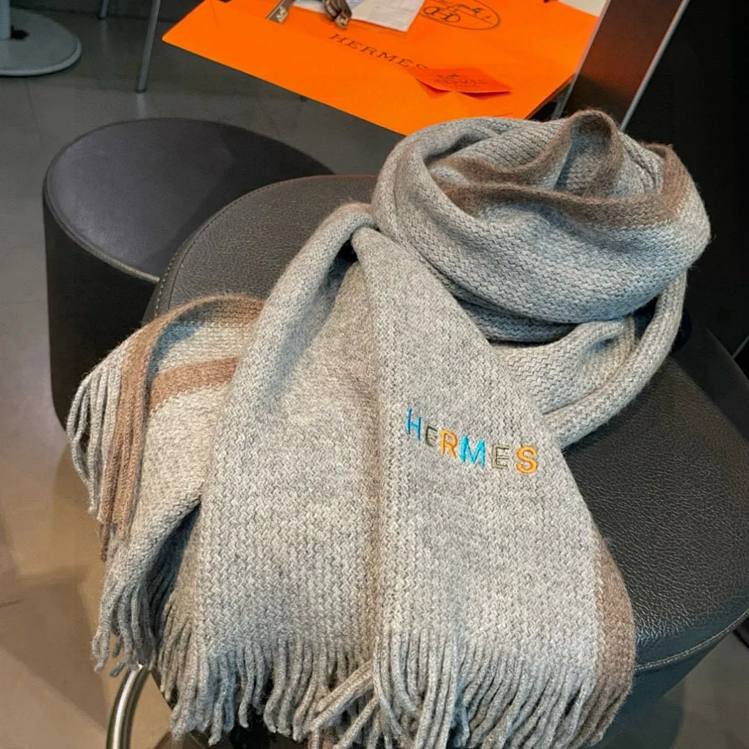 scarf 0240