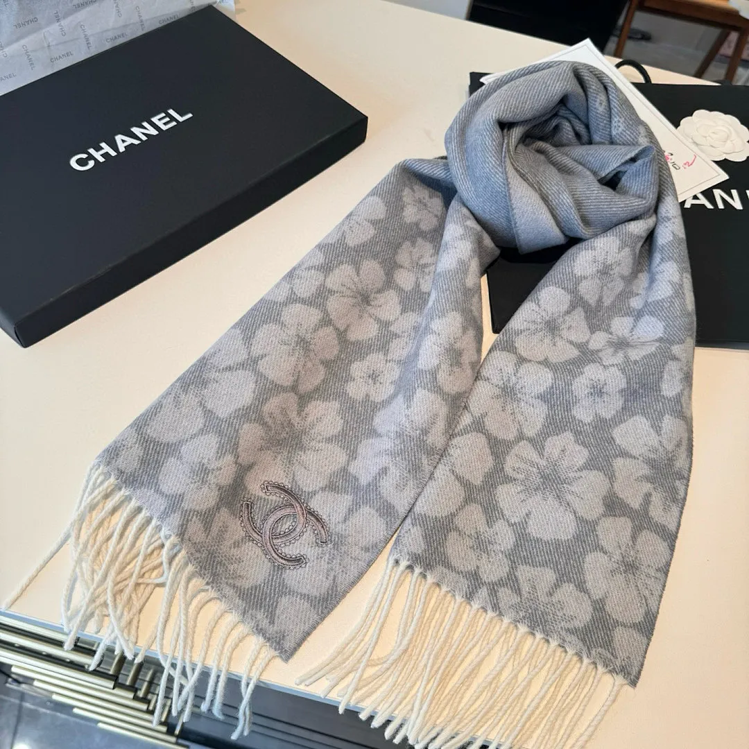 scarf 0013