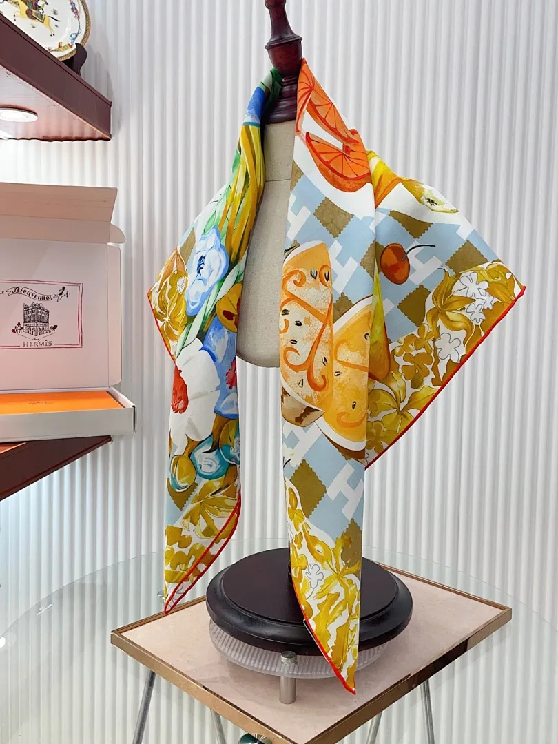 scarf 0045