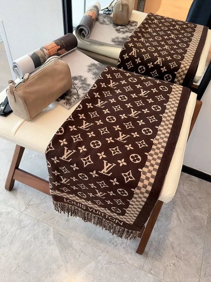 scarf 0059