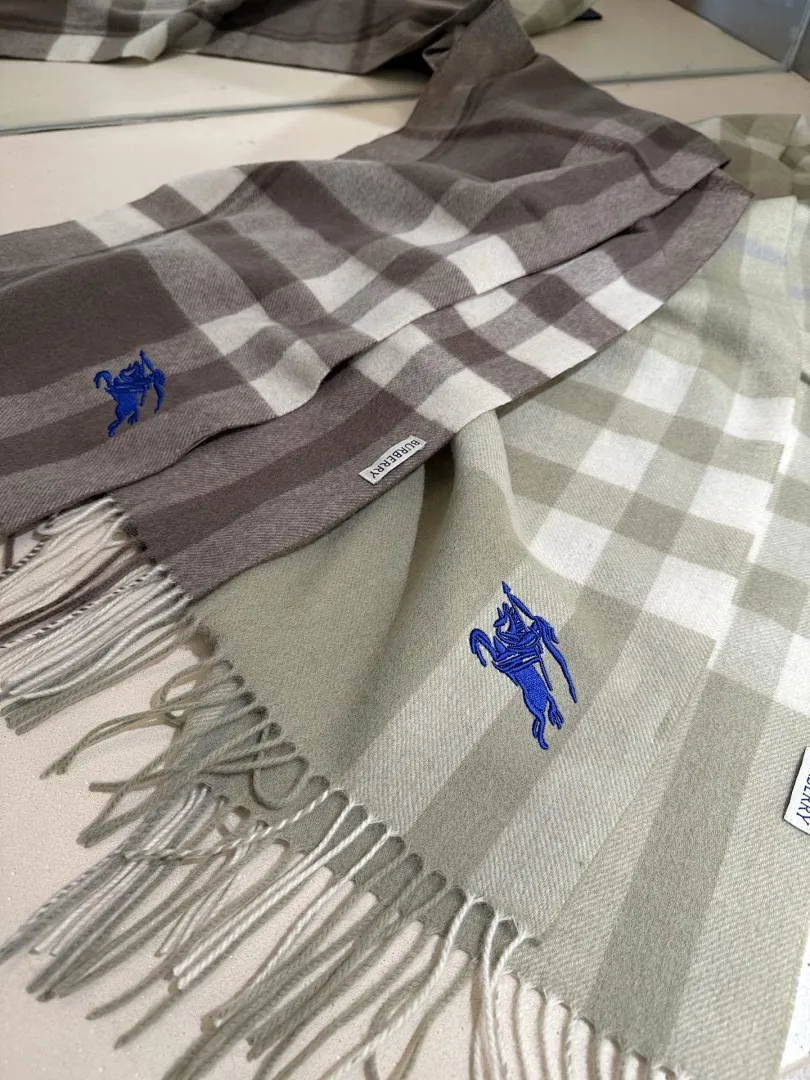 scarf 0090