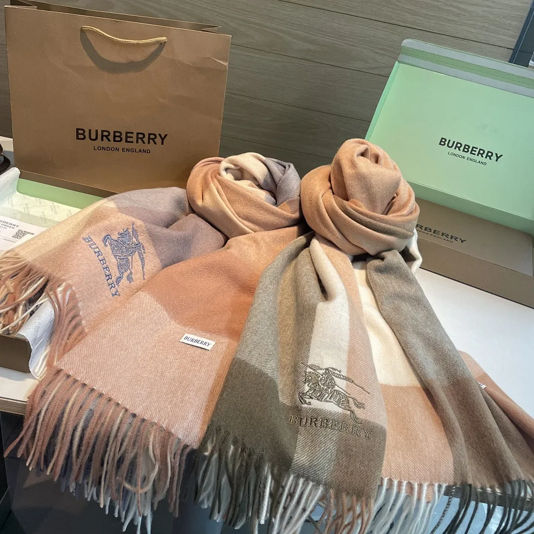scarf 0246
