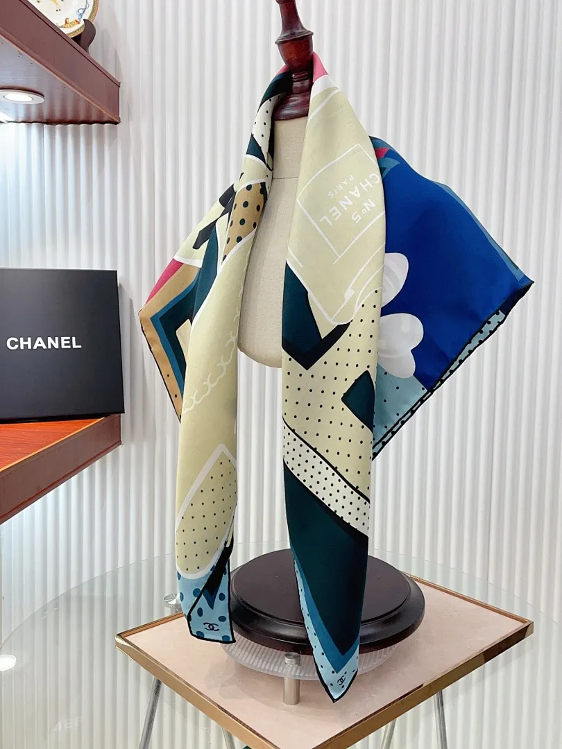 scarf 0013