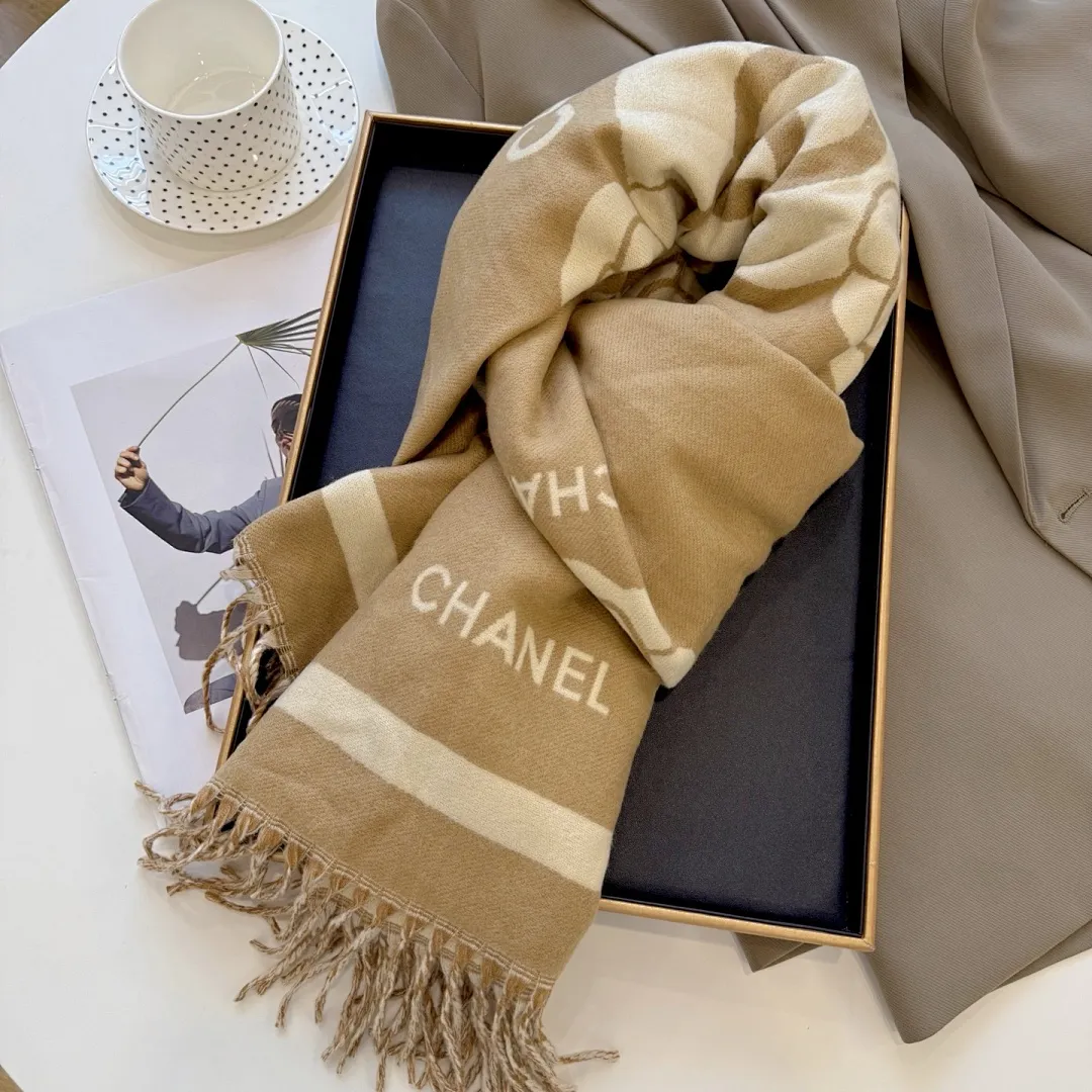 scarf 0049