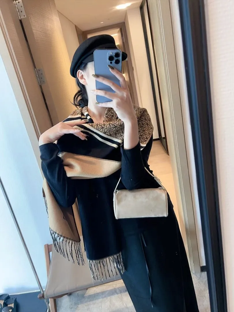 scarf 0054