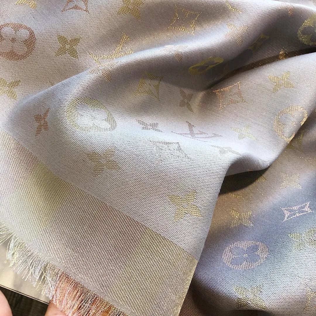 scarf 0112