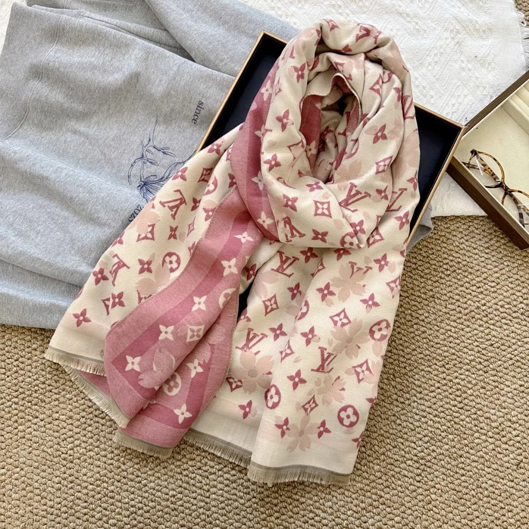 scarf 0043