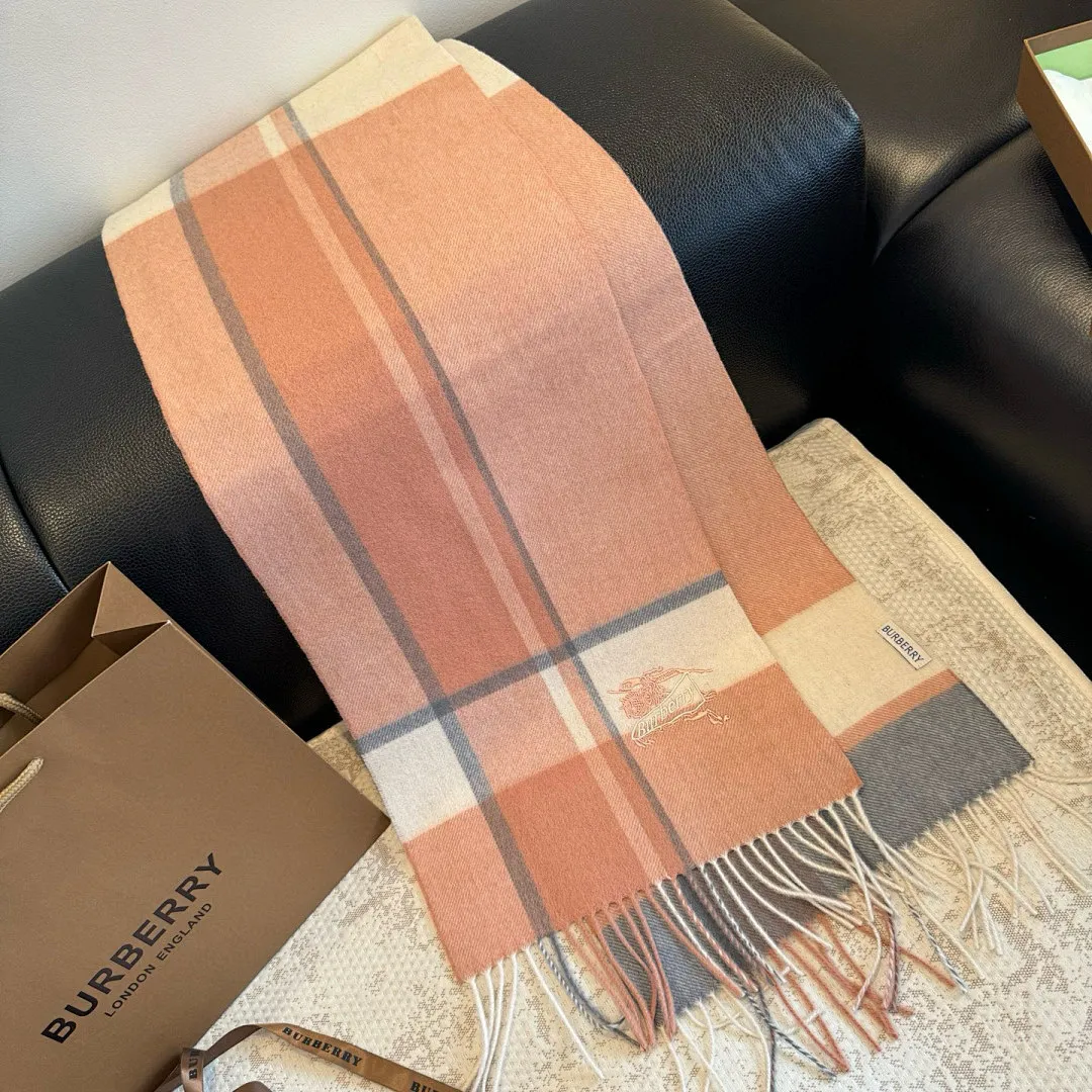 scarf 0100