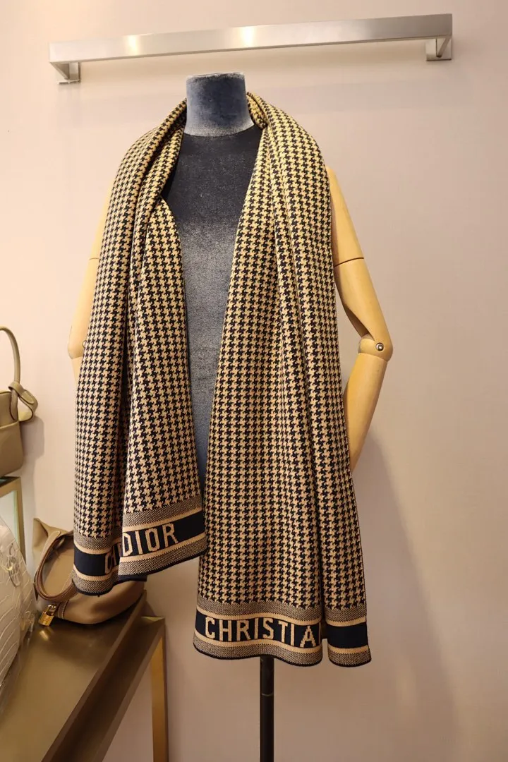 scarf 0103