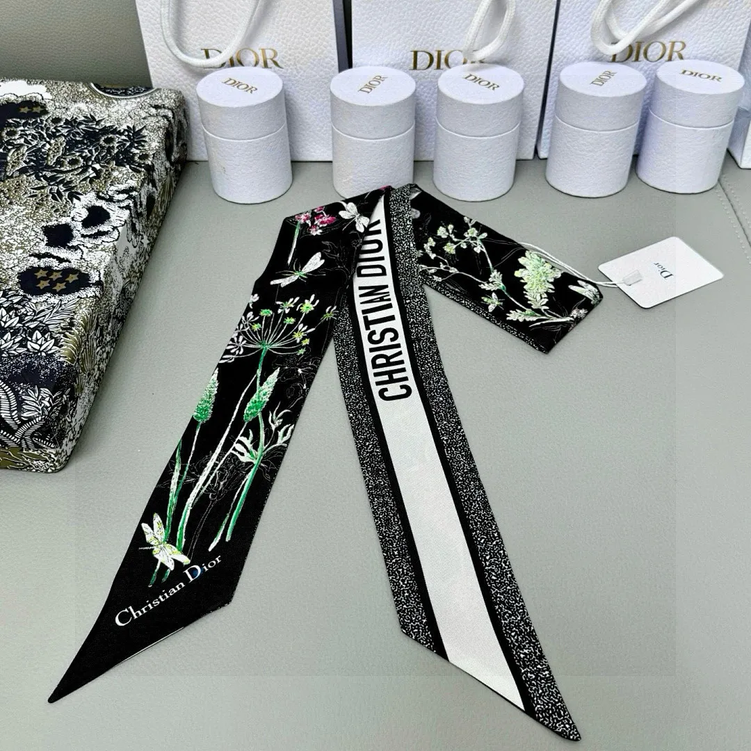scarf 0110