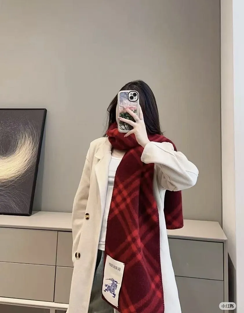 scarf 0076
