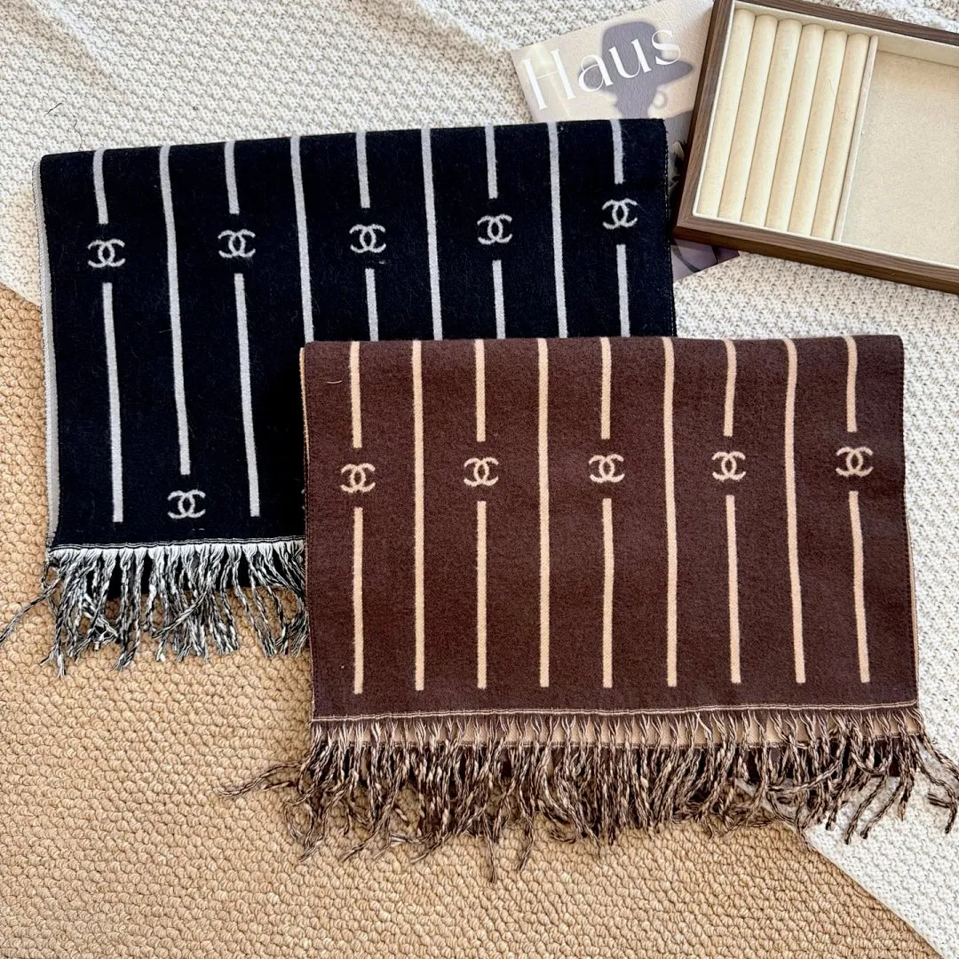scarf 0067