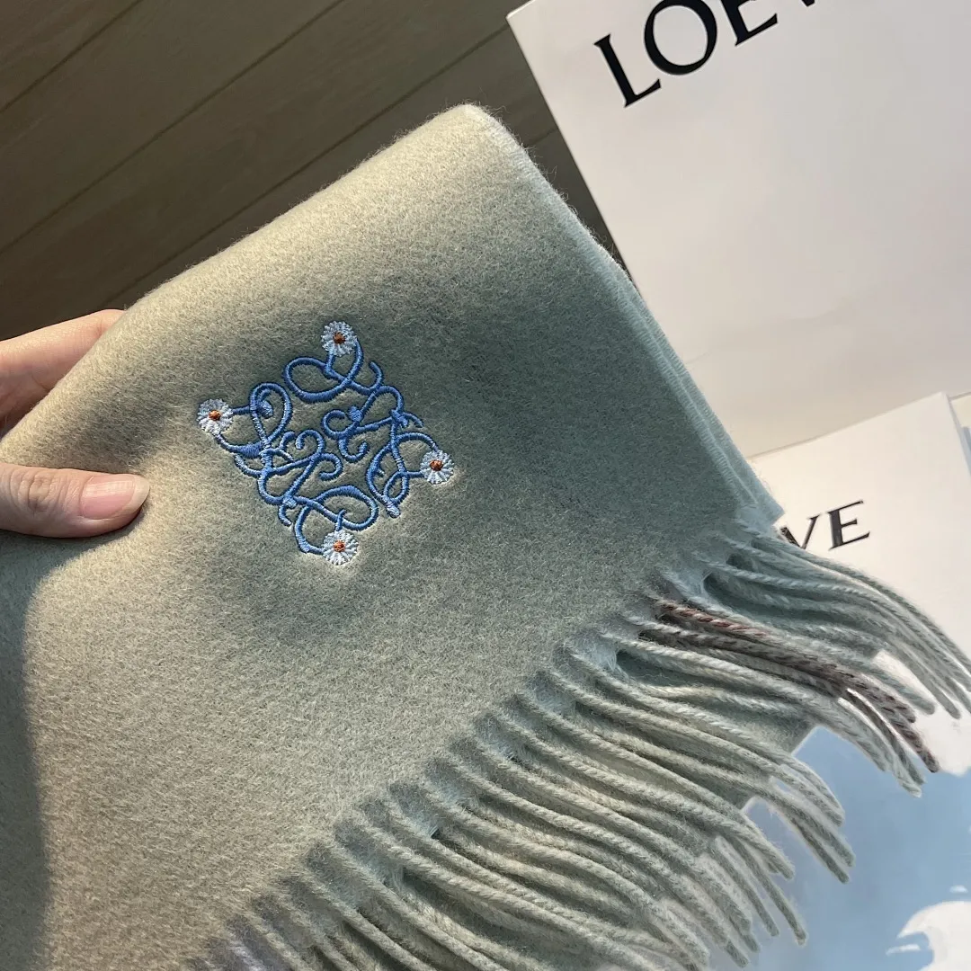 scarf 0002