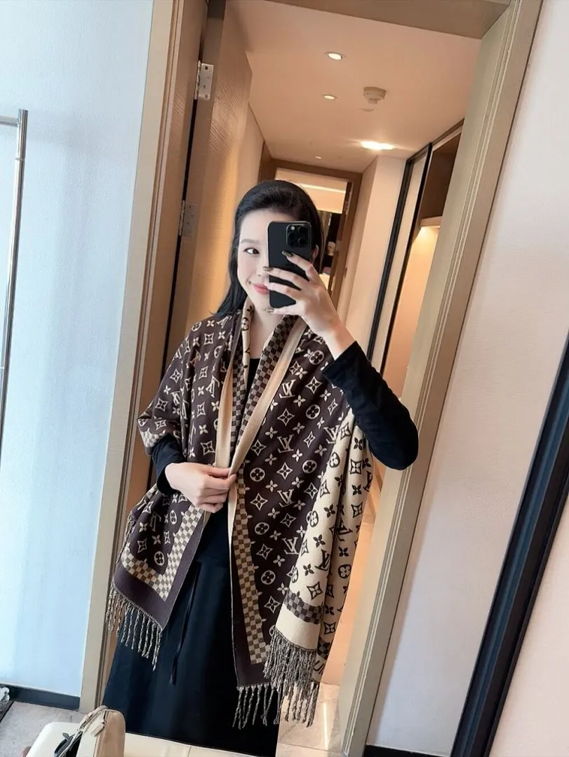 scarf 0059