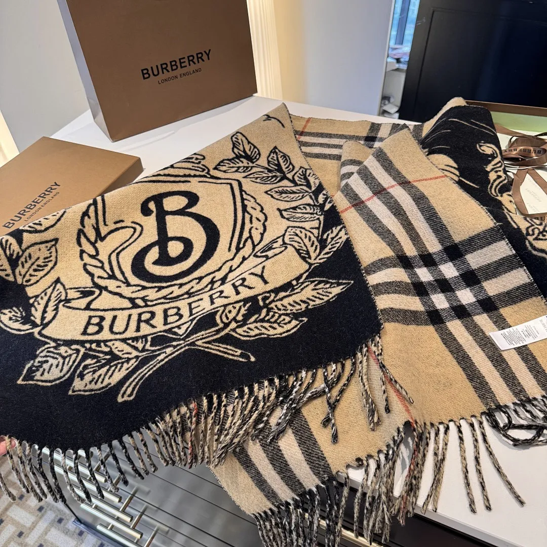 scarf 0245