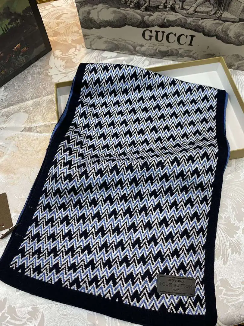 scarf 0116
