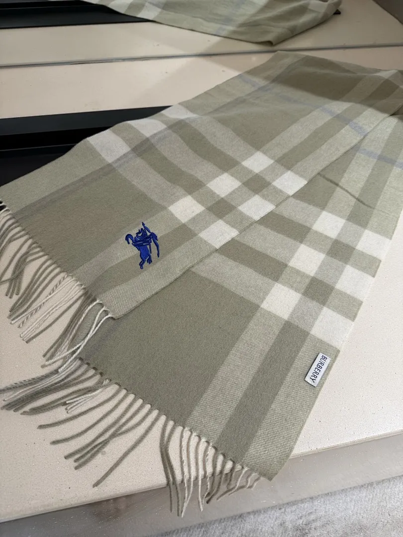 scarf 0090