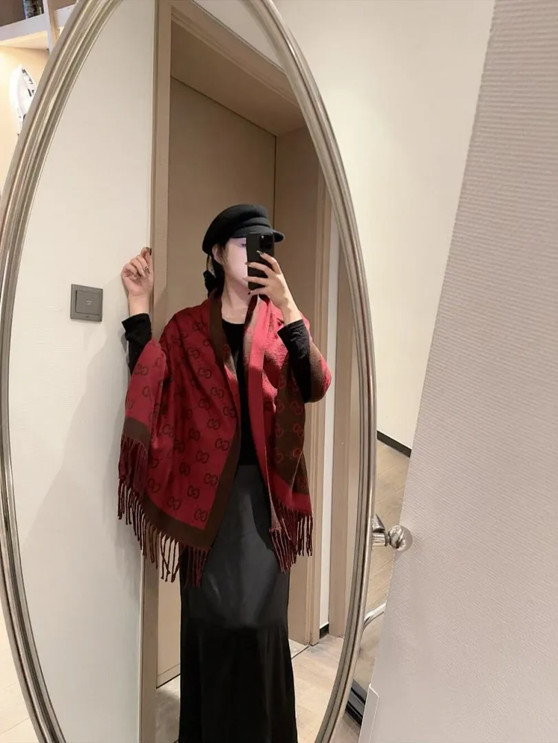 scarf 0062