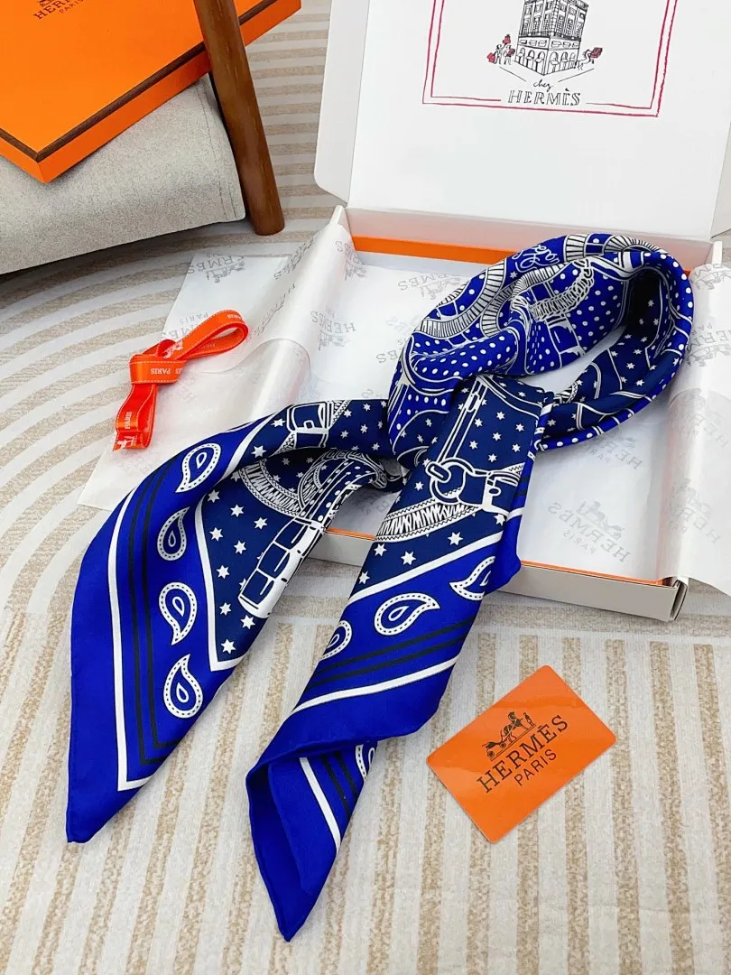 scarf 0049