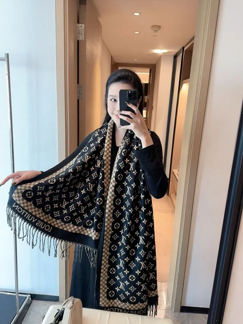 scarf 0059