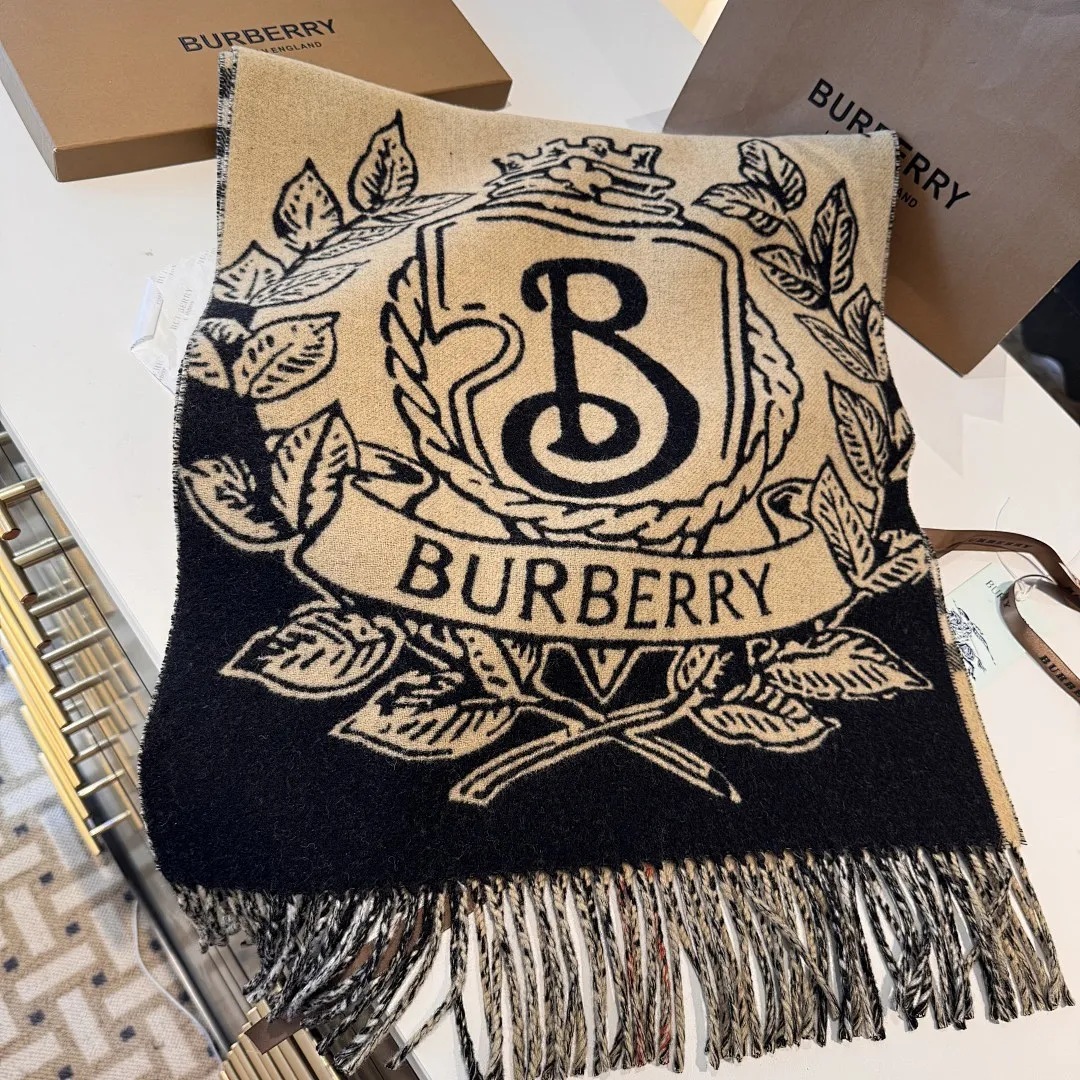 scarf 0245