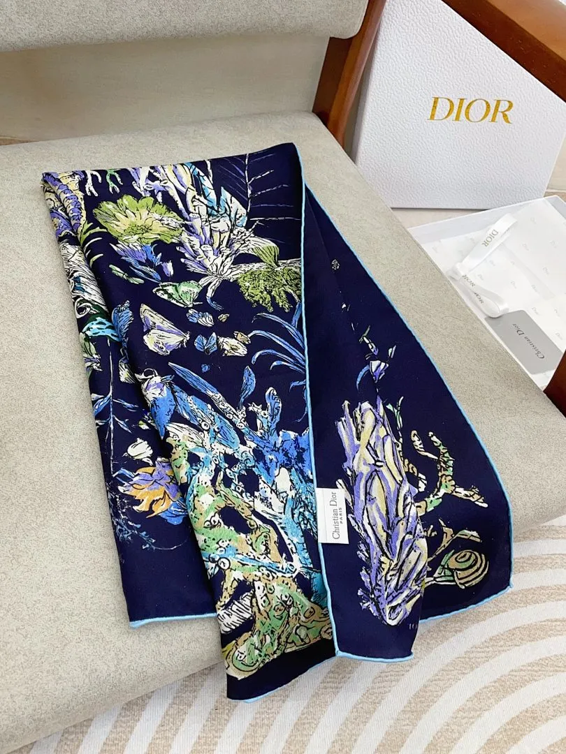 scarf 0042