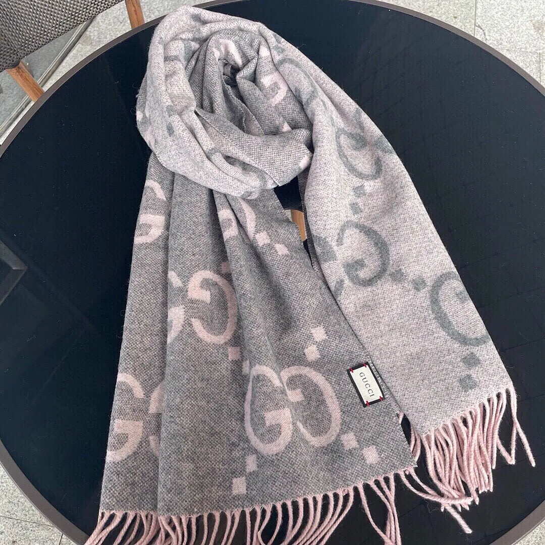 scarf 0083