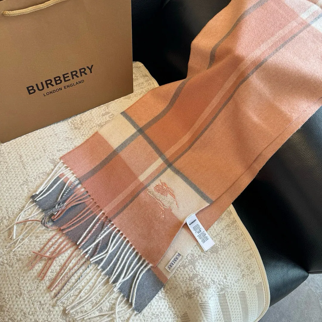 scarf 0100